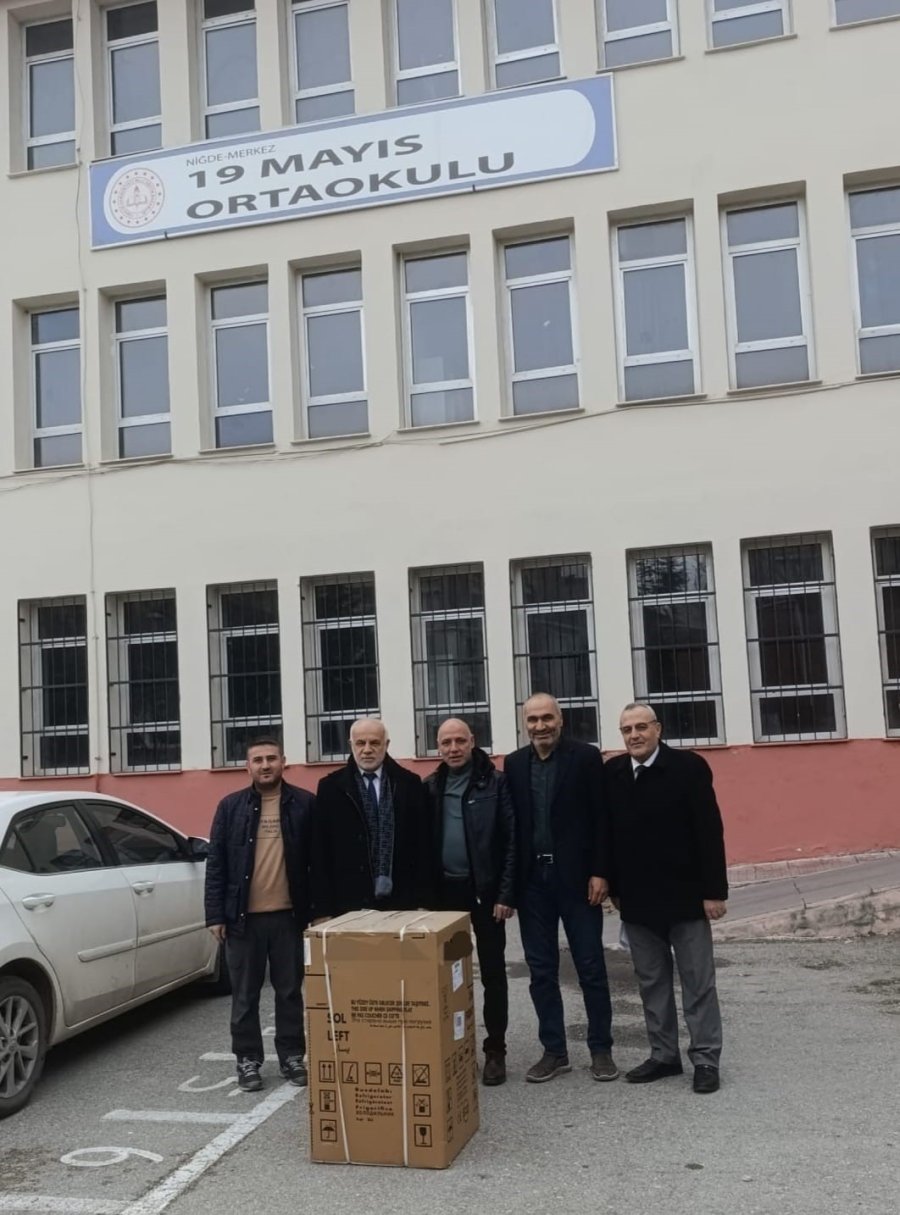 Niğde Belediyesi’nden Diyabetli Öğrencilere Destek