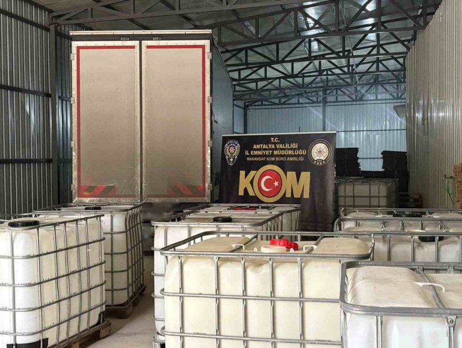 Antalya’da Son 1 Haftada Suç İşleme Amacıyla Örgüt Kurma Ve Kaçakçılık Suçlarından 14 Kişi Tutuklandı