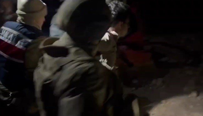 Cinayet Zanlısı Dron Destekli Jandarma Operasyonu İle Yakalandı