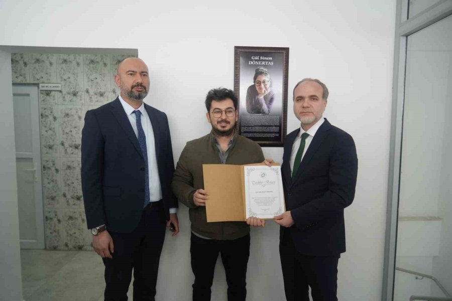 Gül Sinem Dönertaş’ın Anısı Niğde’de Kurulan Kütüphane İle Yaşatılıyor