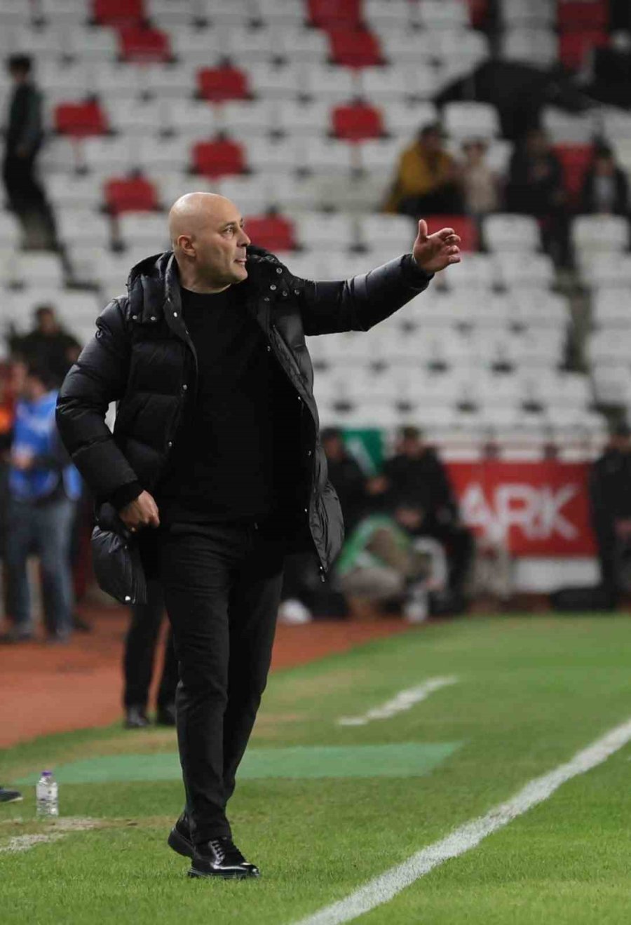 Trendyol Süper Lig: Antalyaspor: 1 - Trabzonspor: 0 (ilk Yarı)