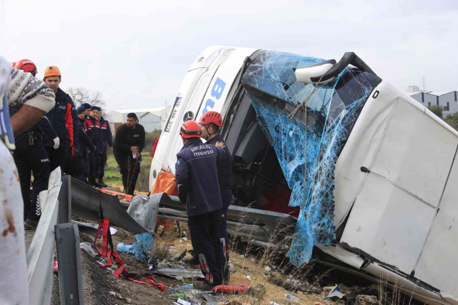 Antalya’da Otobüs Kazası: 8 Ölü, 26 Yaralı