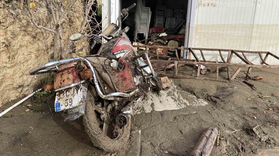 Mersin’deki Sel Felaketinin Boyutu Gün Geçtikçe Büyüyor