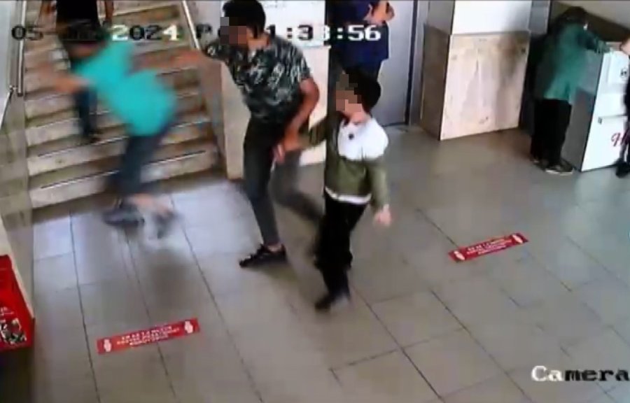 Otizmli Öğrenciyi Darbettiği İddia Edilen Öğretmene 15 Bin Liralık Taksitli Ceza Ailenin Tepkisine Neden Oldu