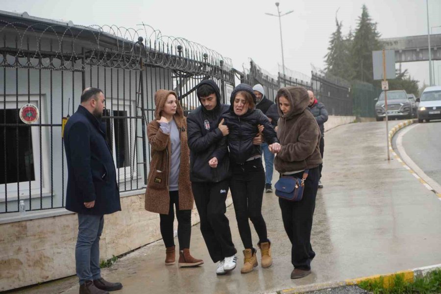 Antalya’da 10 Kişinin Ölümüyle Sonuçlanan Kazada Acı Adli Tıp Kurumu Önüne Taşındı