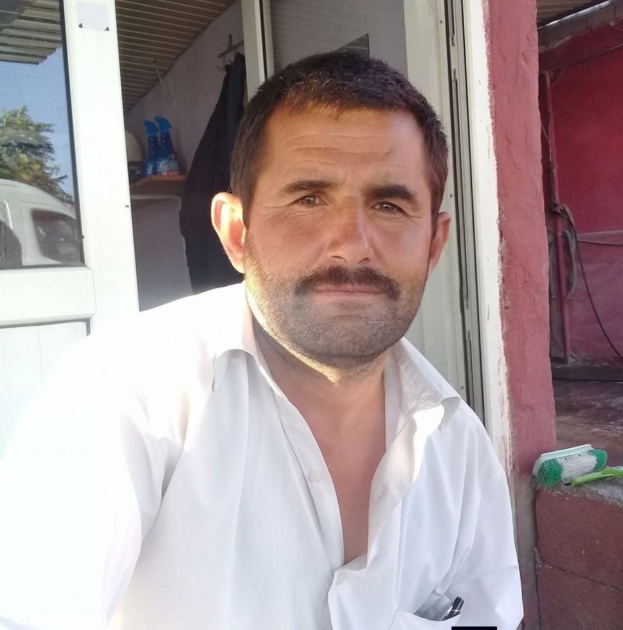 Üzerine Çatı Düşüp Ölen Vatandaş Son Yolculuğuna Uğurlandı