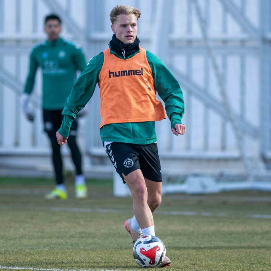 Konyaspor’da, Aliağa Futbol Kulübü Hazırlıkları Devam Etti