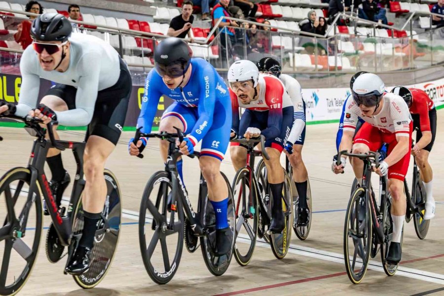 2026 Uec Avrupa Pist Bisikleti Şampiyonası’nın Üçüncü Gününün İlk Seansı Tamamlandı