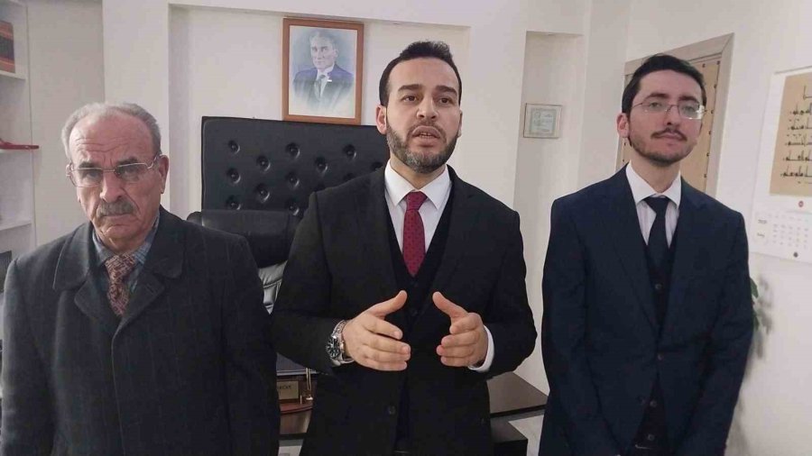 Mersin’de 72 Yaşındaki Osman Amca Hafız Oldu