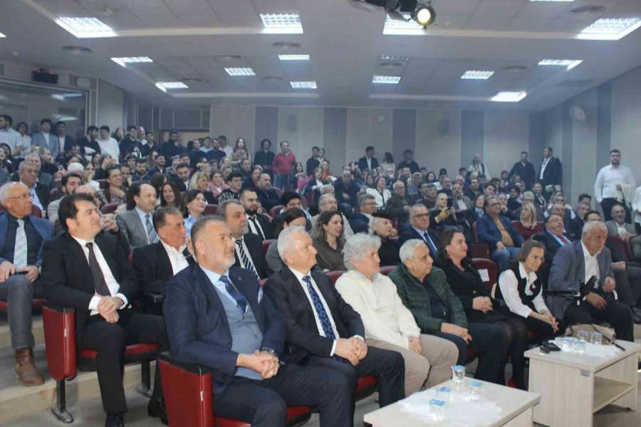 Aü Ziraat Fakültesi 225 Öğrencisini Uygulamalı Eğitim İçin Sahaya Uğurladı