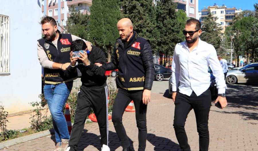 Hamile Eşini Silahla Yaralayan Şahıs Adliyeye Sevk Edildi