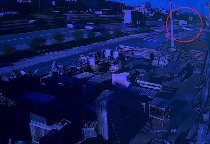 Manavgat’ta Kamyonet İle Çarpışan Aracın Sürücüsü Yaralandı