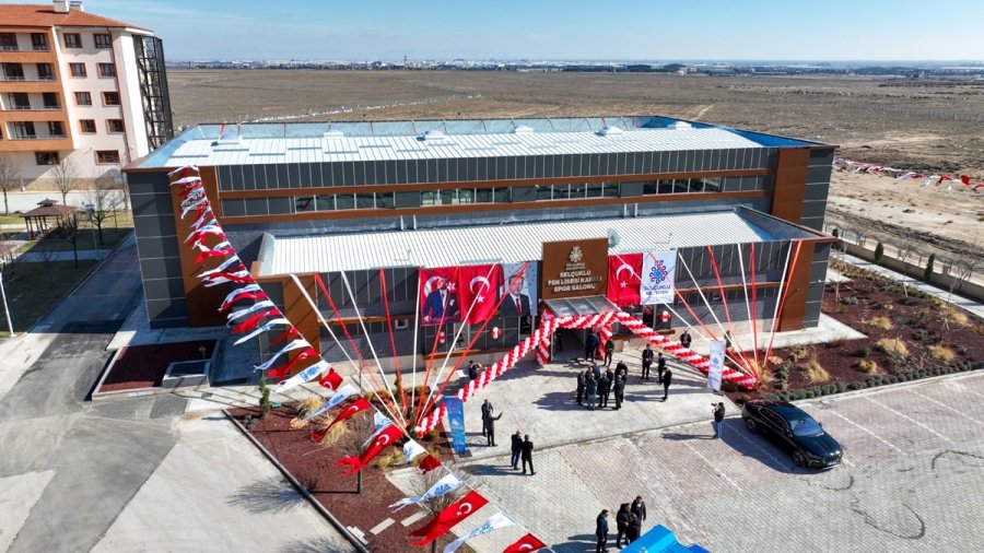 Selçuklu Fen Lisesi Kapalı Spor Salonu Ve Suni Çim Saha’nın Resmi Açılışı Gerçekleştirildi