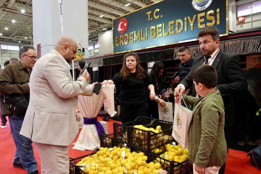 Yörüklerin ’kıl Çadırı’ Kuruldu Fuarın Gözdesi Oldu