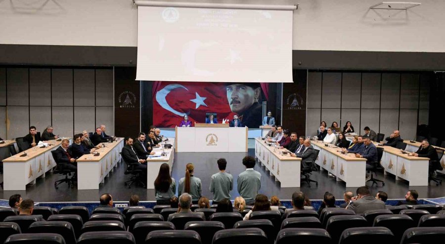 Agip Mecliste Çalışmalarını Anlattı: ‘iklim Mücadelesi Yerelde Başlar’