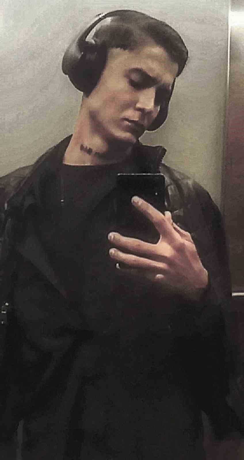 Parkta Oğlunu 37 Bıçak Darbesiyle Öldüren Babaya Ağırlaştırılmış Müebbet Talebi