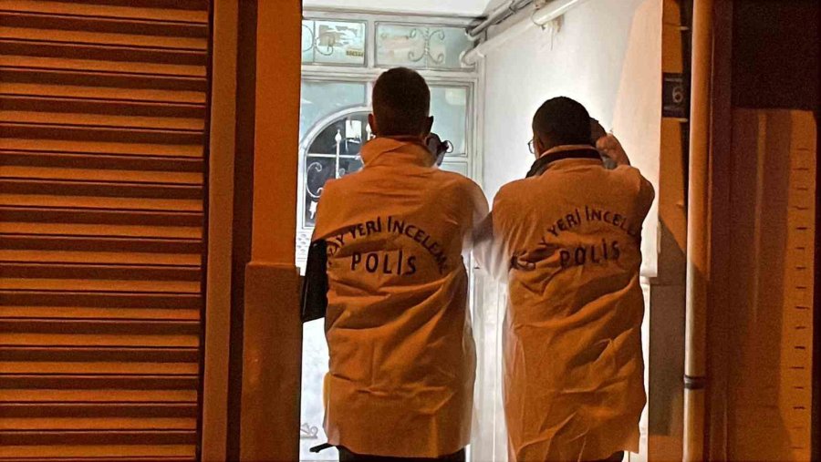 Karaman’da 2 Çocuk Annesi Kadın Balkondan Düşerek Ağır Yaralandı