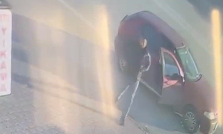 Silahlı Kavganın Altından Kaza Ve Sosyal Medya Atışması Çıktı