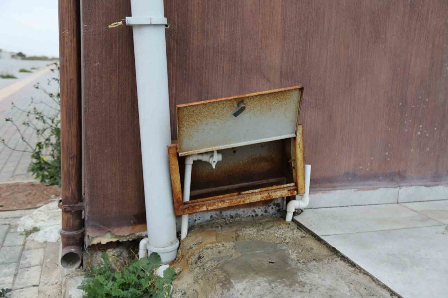 Mersin’de Parka Çirkin Saldırı