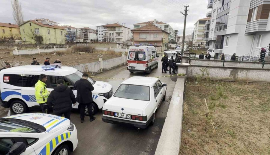 Para İçin Hollanda’dan Aksaray’a Geldi, Çıkan Tartışmada Ağabeyini Öldürdü