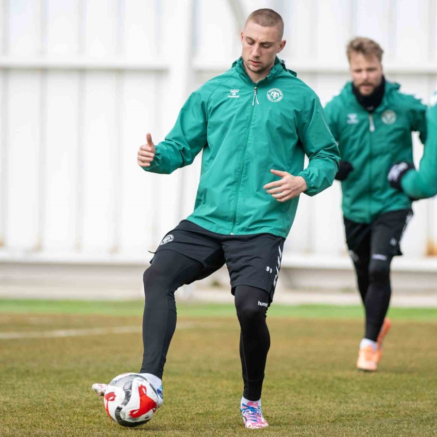 Konyaspor, 8 Futbolcu Transfer Etti