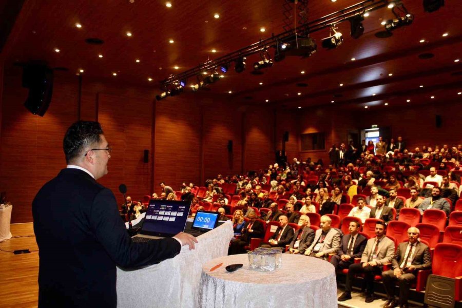 Adana Müze Kompleksi, Akdeniz Diyabet Akademisi’ne Ev Sahipliği Yaptı