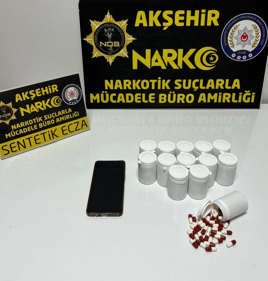 Otobüste Uyuşturucu Operasyonu: 700 Hap Ele Geçirildi