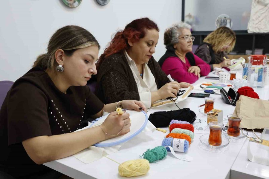 Kadın Danışma Merkezi’nde "punch Atölyesi"
