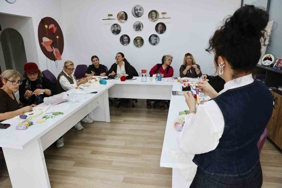 Kadın Danışma Merkezi’nde "punch Atölyesi"