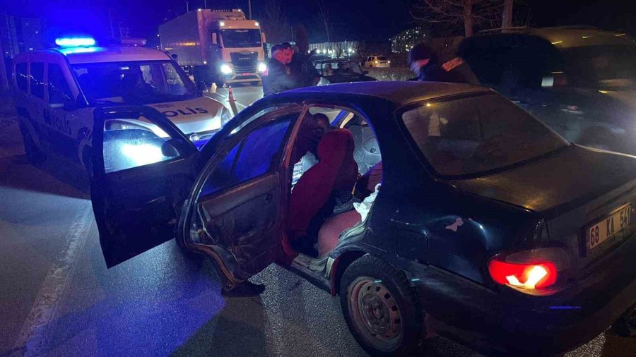 Karaman’da Polisten Kaçan Alkollü Sürücü Kovalamaca Sonucu Yakalandı