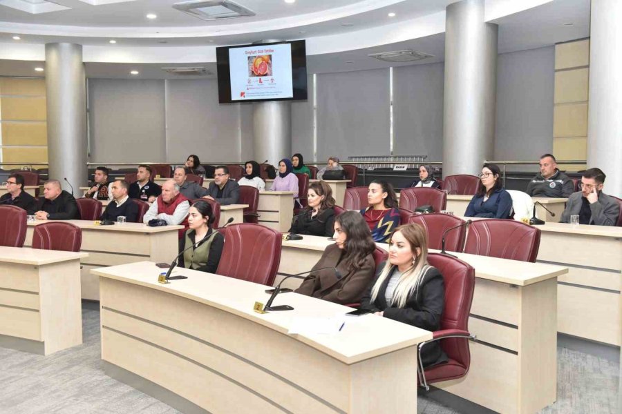 Kepez’de Akılcı İlaç Kullanımı Eğitimi