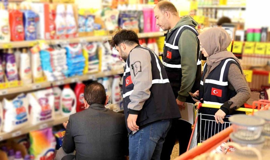 Aksaray’da Ramazan Ayı Öncesi Marketler Denetleniyor