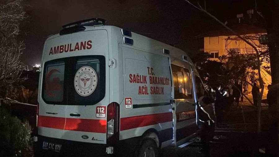 Alanya’da Seyir Halindeki Araca Silahlı Saldırı: 1 Ölü