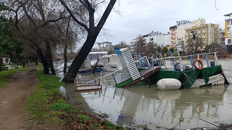 Manavgat Irmağında Yağmur Alarmı