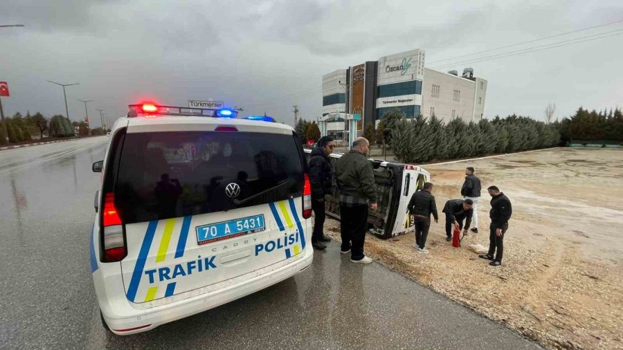 Karaman’da Okul Servisi Şarampole Devrildi