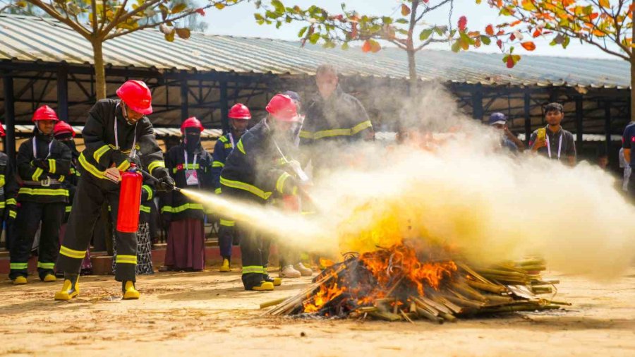 Konya Büyükşehir Ve Tika’dan Arakanlı Mültecilere Afet Eğitimi