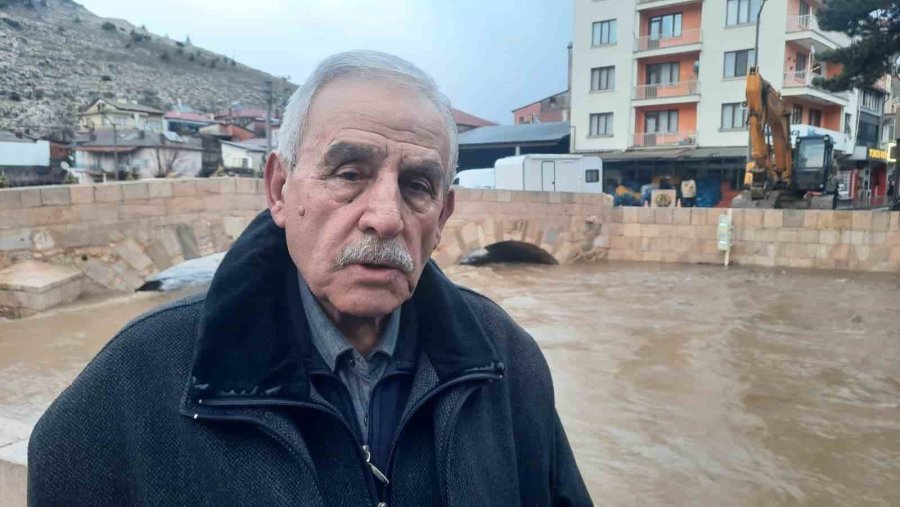 Bozkır’da Sular Yükseldi, Araziler Su Altında Kaldı