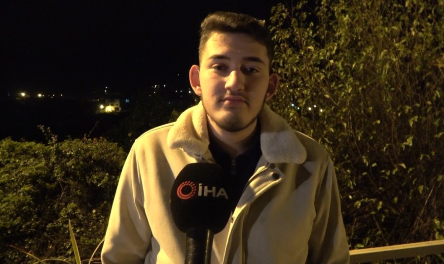 Alanya’da Oba Çayı Taştı, Caddeler Sular Altında Kaldı