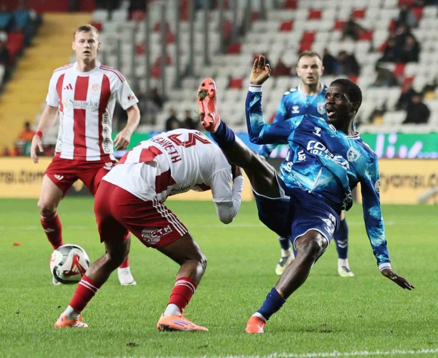 Trendyol Süper Lig: Antalyaspor: 3 - Samsunspor: 1 (maç Sonucu)