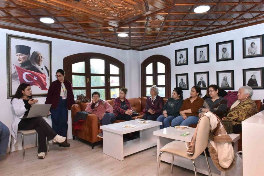 Kepez Belediyesinden Öfke Ve Stres Yönetimi Eğitimi