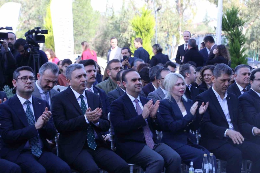 Sanayi Ve Teknoloji Bakanı Kacır: "120 Milyar Liralık Yatırımı Harekete Geçirdik"