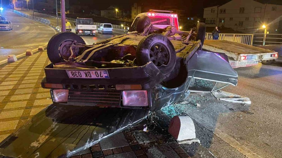 Kazada Hurdaya Dönen Araçtan Yara Almadan Kurtuldu