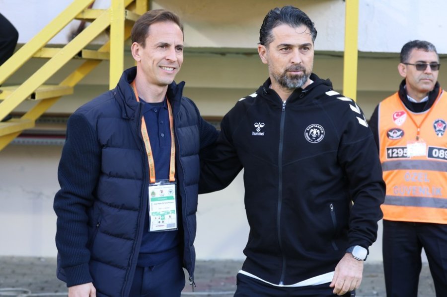 Trendyol Süper Lig: Alanyaspor: 1 - Konyaspor: 0 (ilk Yarı)