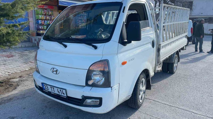 Aracında Hareketsiz Halde Bulunan Şahıs Kaldırıldığı Hastanede Kurtarılamadı