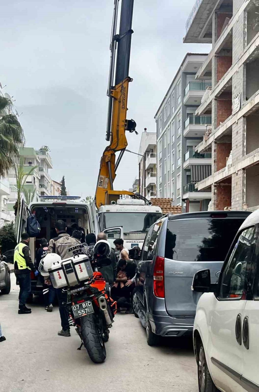 İnşaatın 5’inci Katından Düşen İşçinin Babasından Yürek Burkan Yakarış