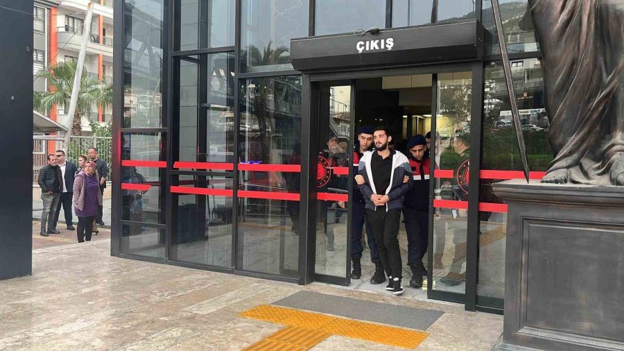 Alanya’da 1 Kişinin Öldüğü Silahlı Saldırıda 3 Tutuklama