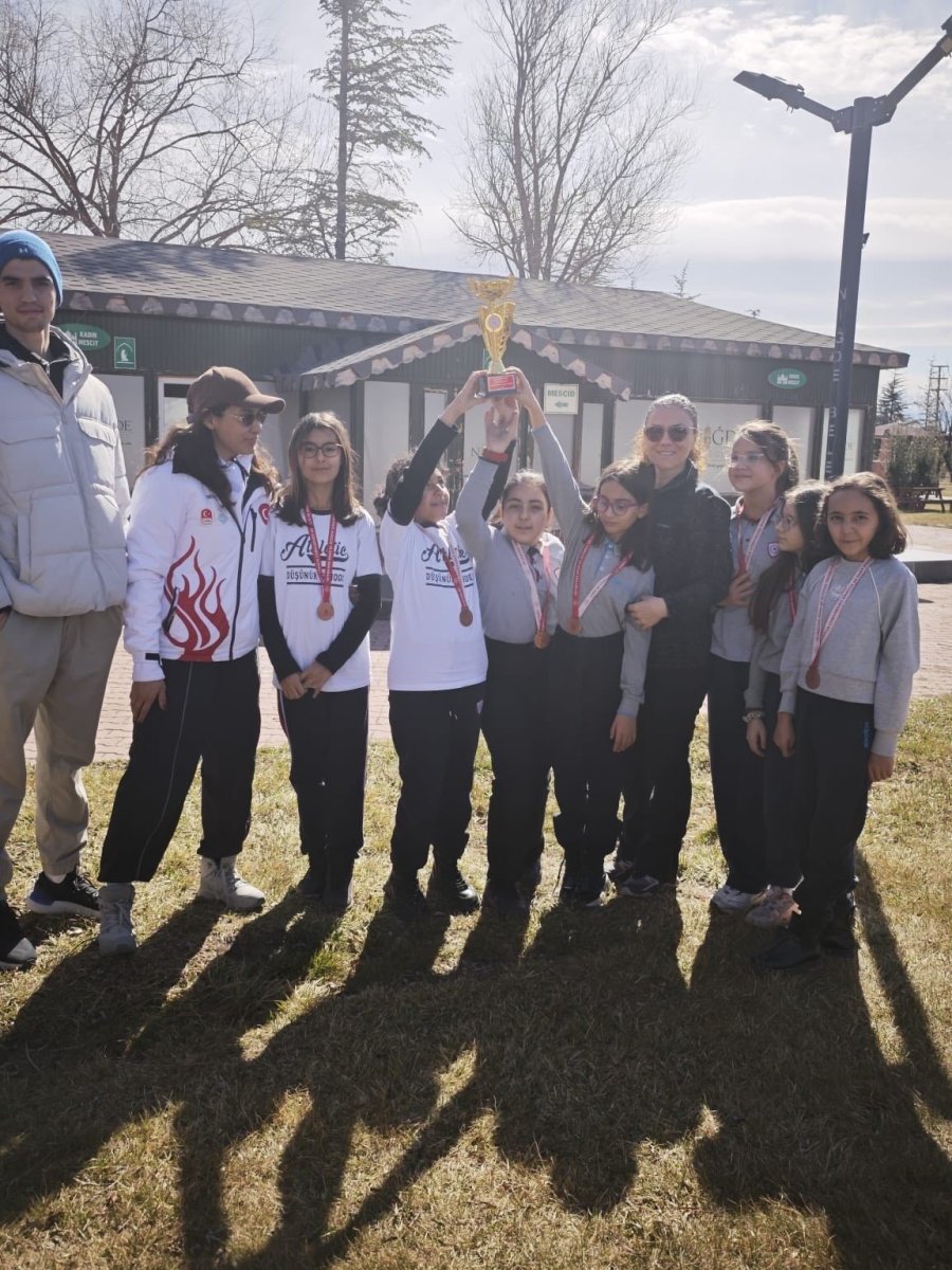 Oryantiring İl Birinciliği Niğde’de Tamamlandı