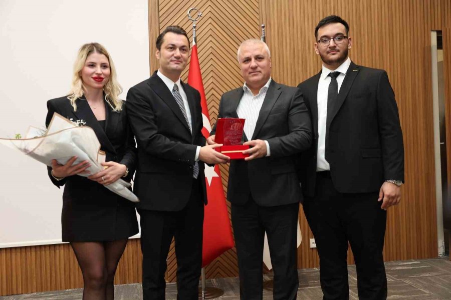 Alanya’nın Sağlık Turizmi Alkü’de Masaya Yatırıldı