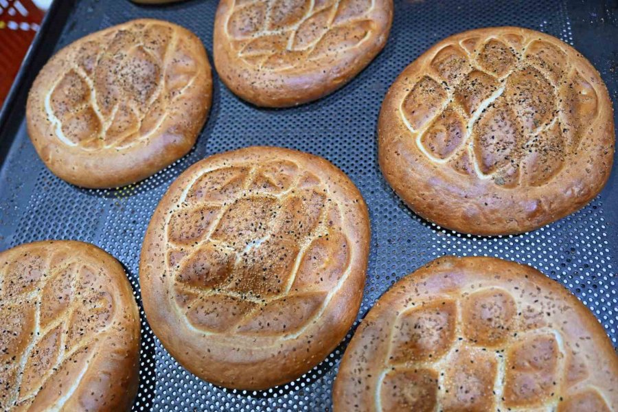 Ramazan Pidesi Büyükşehir Halk Ekmek Büfelerinde Yerini Alacak