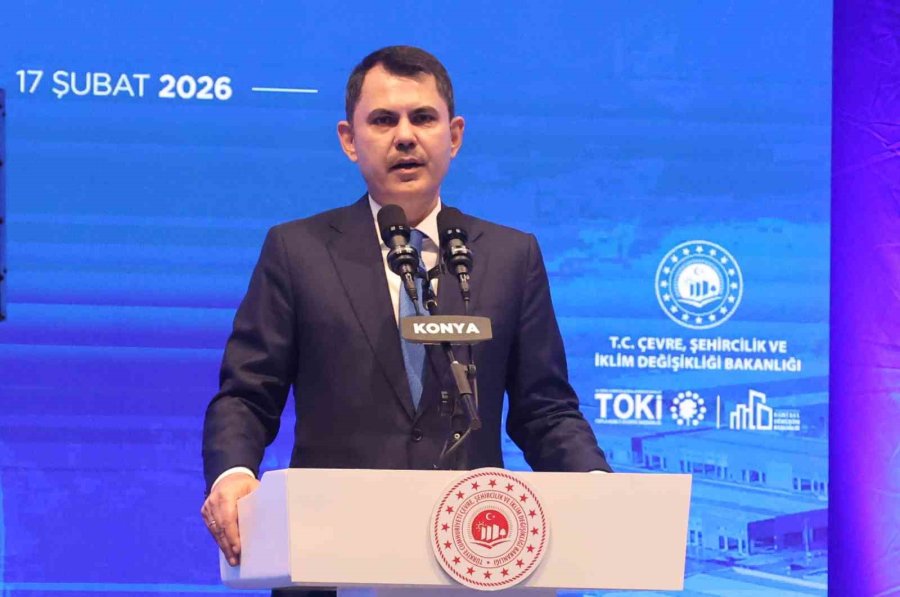 Bakan Kurum: "biz Lafla Değil, Eserle Konuşuyoruz"